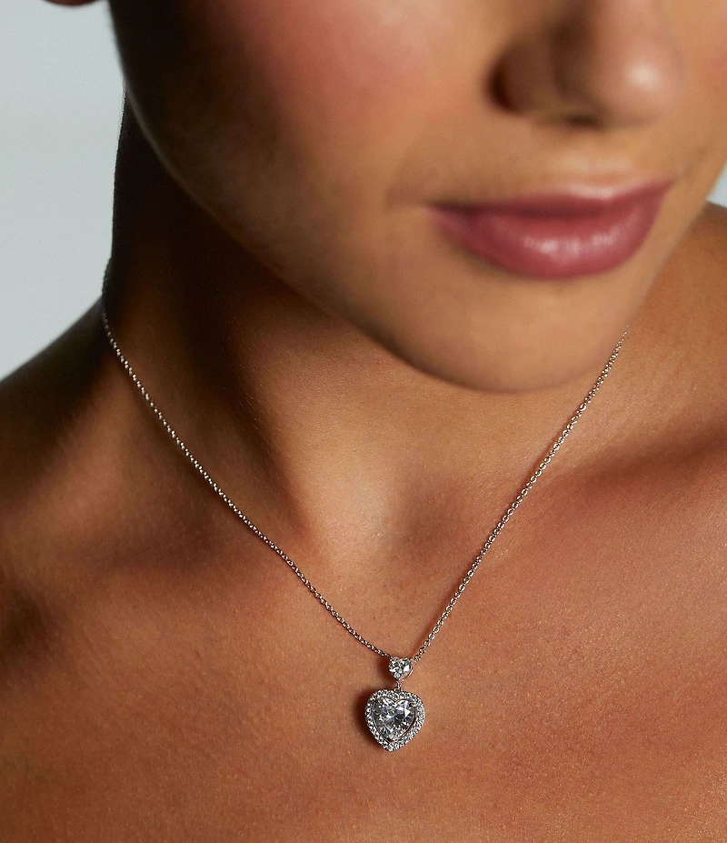Nadri Le Bisou Halo Heart Short Pendant Necklace