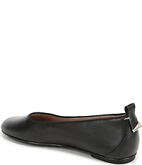 Naturalizer Ava Leather Round Toe Ballet Flats