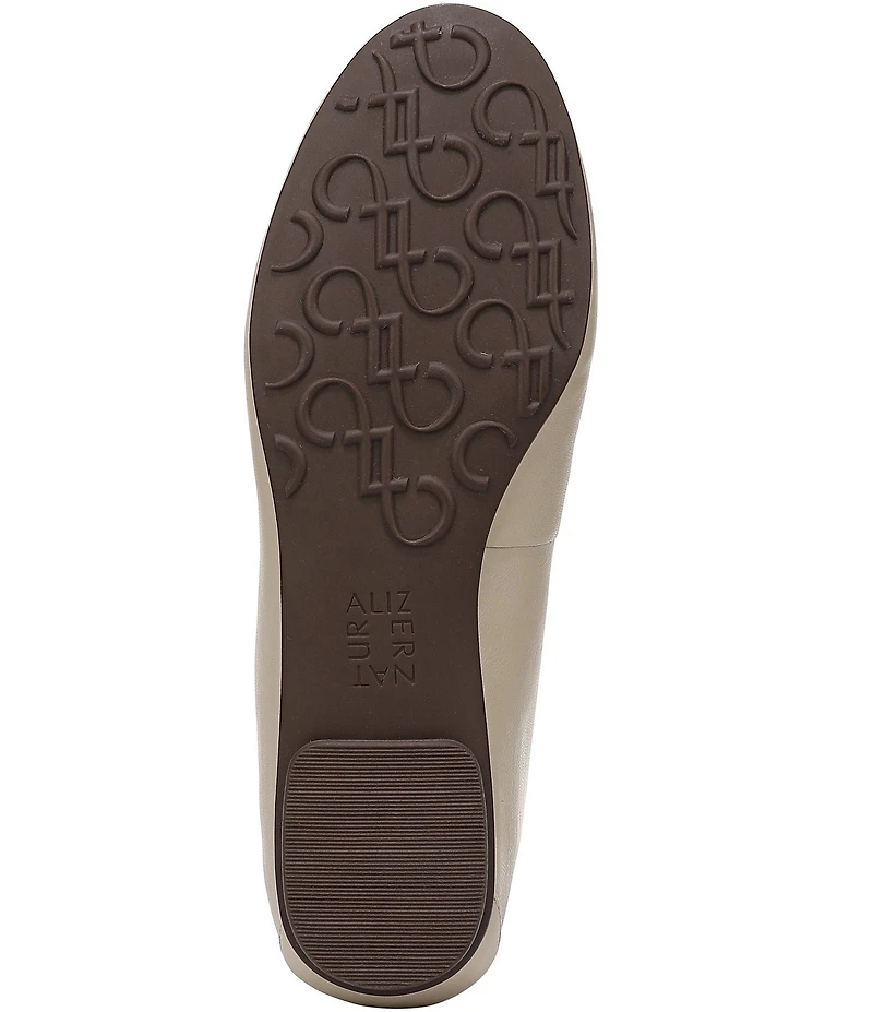 Naturalizer Ava Leather Round Toe Ballet Flats