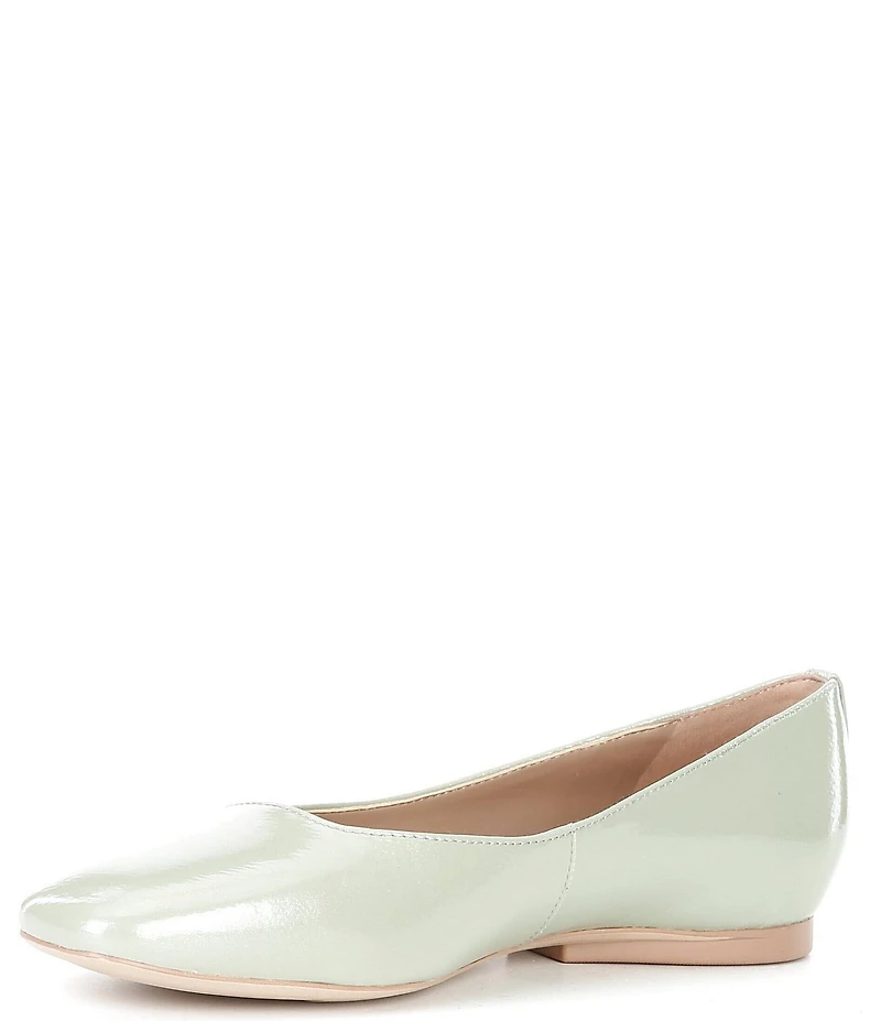 Naturalizer Chelsea Leather Ballet Flats
