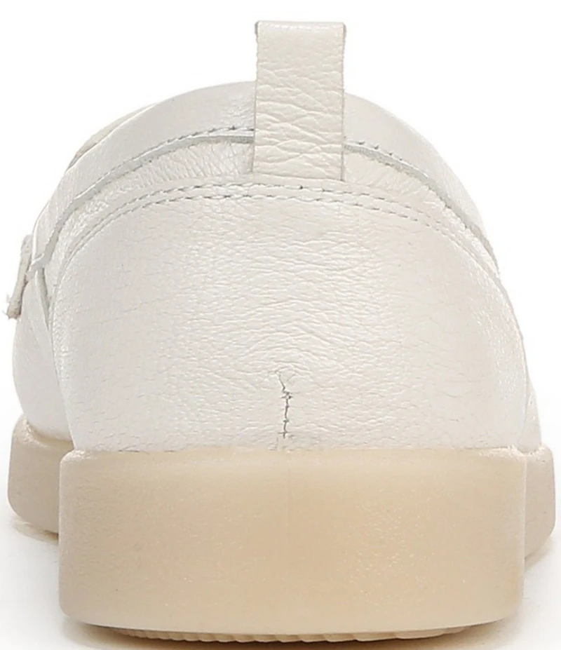 Naturalizer Kateri Leather Chain Link Ornament Loafers