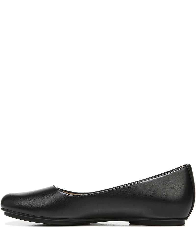 Naturalizer Maxwell Leather Ballet Flats