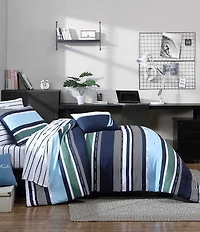 Nautica Elliot Navy Comforter and Bonus Set