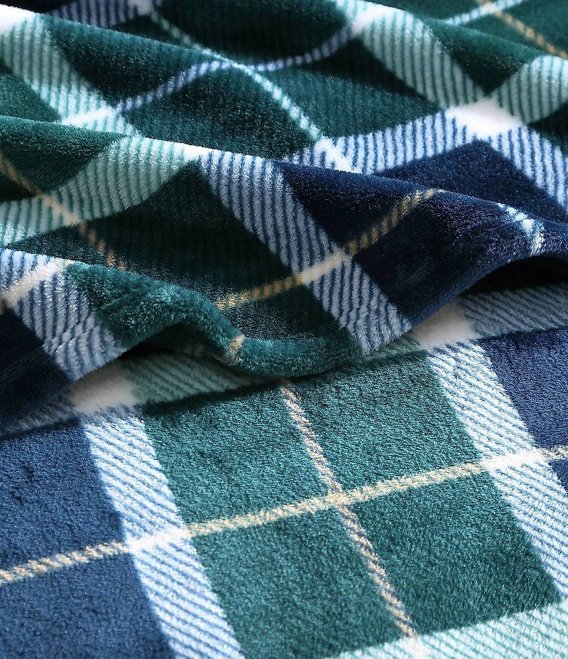 Nautica North Sail Plaid Ultra Soft Plush Fleece Bed Blanket