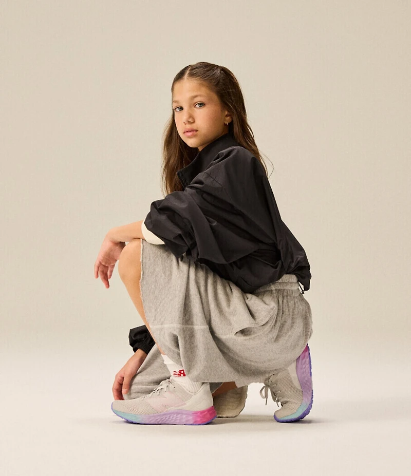 New Balance Girls' Fresh Foam Arishi V4 Lace Up Running Shoes (Youth)