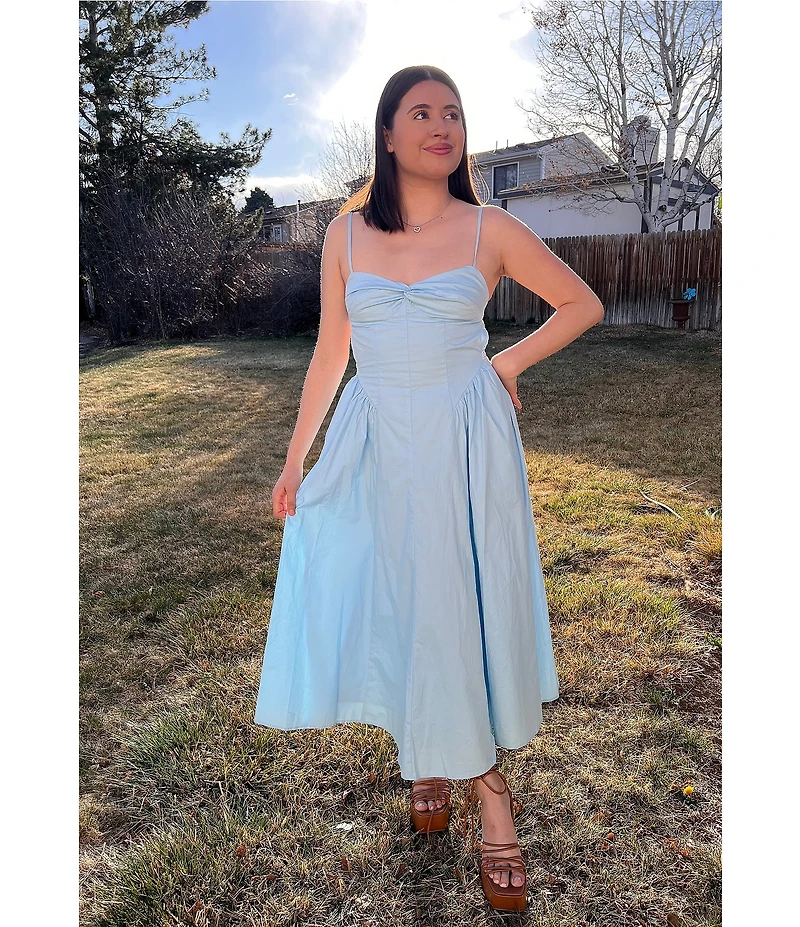 NIA Destene Sleeveless Sweetheart Maxi Dress