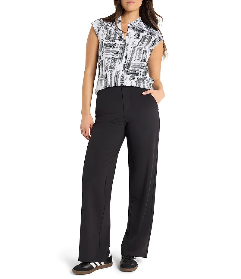 NIC + ZOE City Blocks Tech Stretch Split Collar Cap Sleeve Top