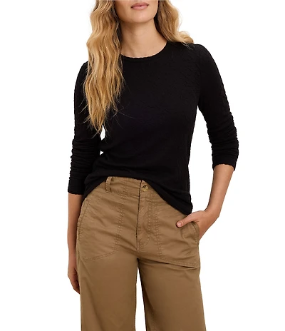 NIC + ZOE Crinkle Knit Textured Crew Neck Long Sleeve Fitted Top