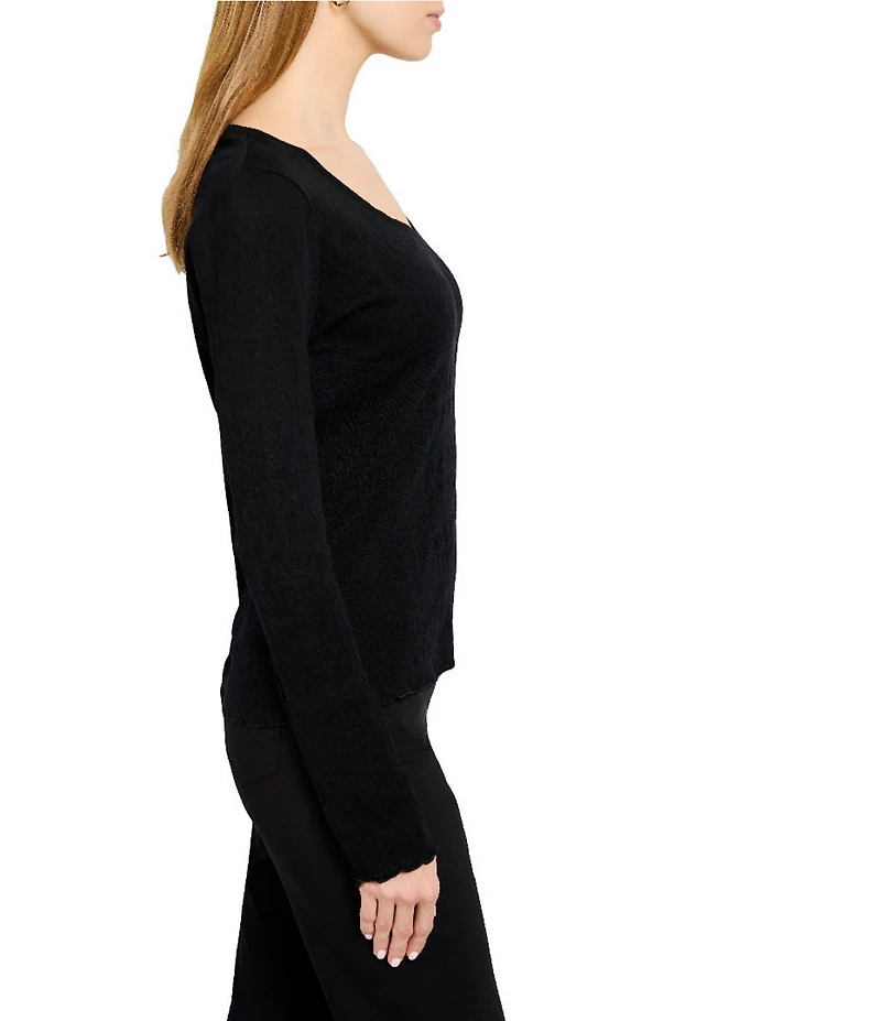 NIC + ZOE Lace Print Knit V-Neck Long Sleeve T-Shirt
