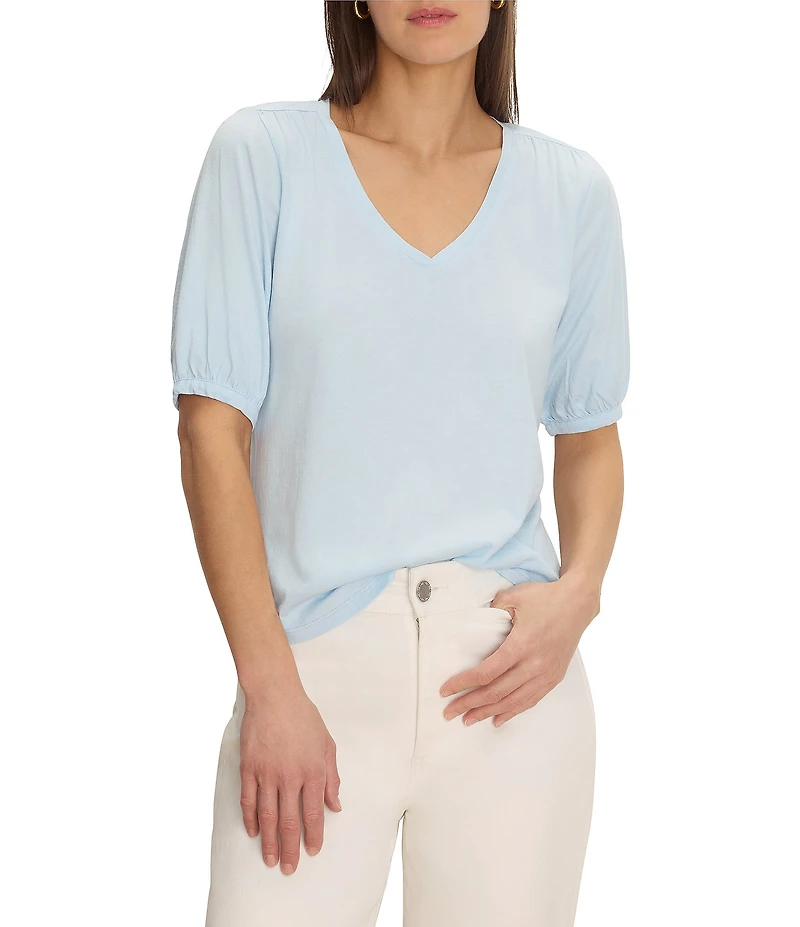 NIC + ZOE NZT Knit V-Neck Elbow Sleeve Tee