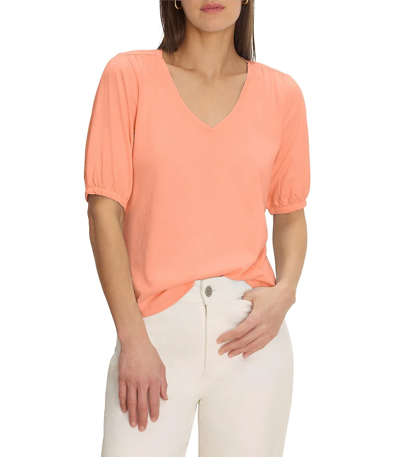 NIC + ZOE NZT Knit V-Neck Elbow Sleeve Tee