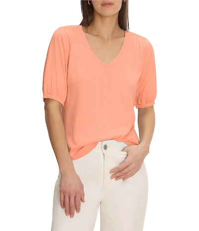 NIC + ZOE NZT Knit V-Neck Elbow Sleeve Tee