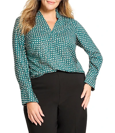 NIC + ZOE Plus Shadow Dot V-Neck Long Sleeve Blouse