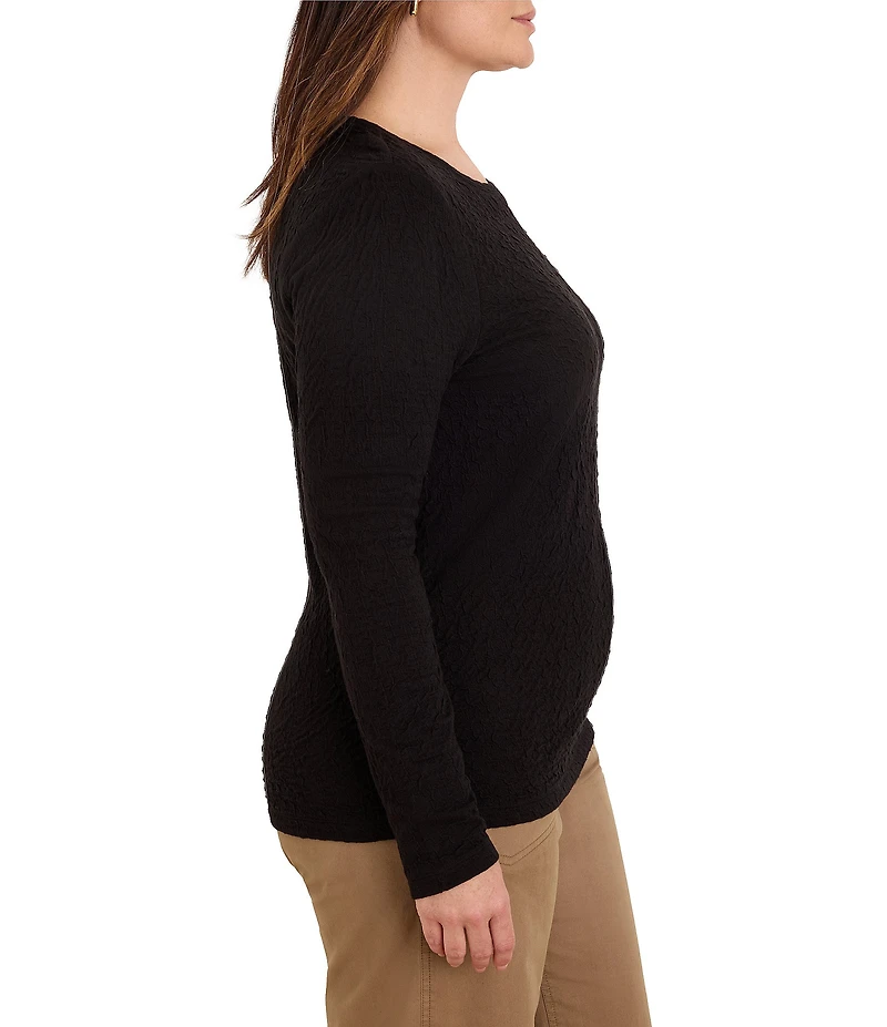 NIC + ZOE Plus Size Crinkle Knit Textured Crew Neck Long Sleeve Fitted Top