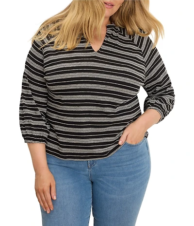 NIC + ZOE Plus Size Dashing Stripe Knit Split V-Neck Bracelet Sleeve Top