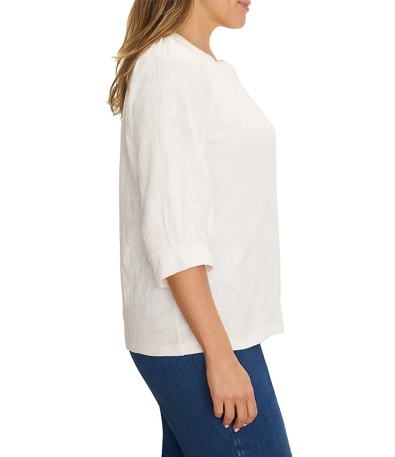 NIC + ZOE Plus Size Lace Knit Split V-Neck 3/4 Sleeve Top