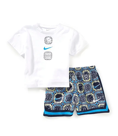 Nike Baby Boys Short Sleeve Graphic T-Shirt & Mixed-Media-Printed Shorts Set