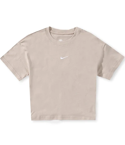 Nike Big Girls Sportswear Essential T-Shirt