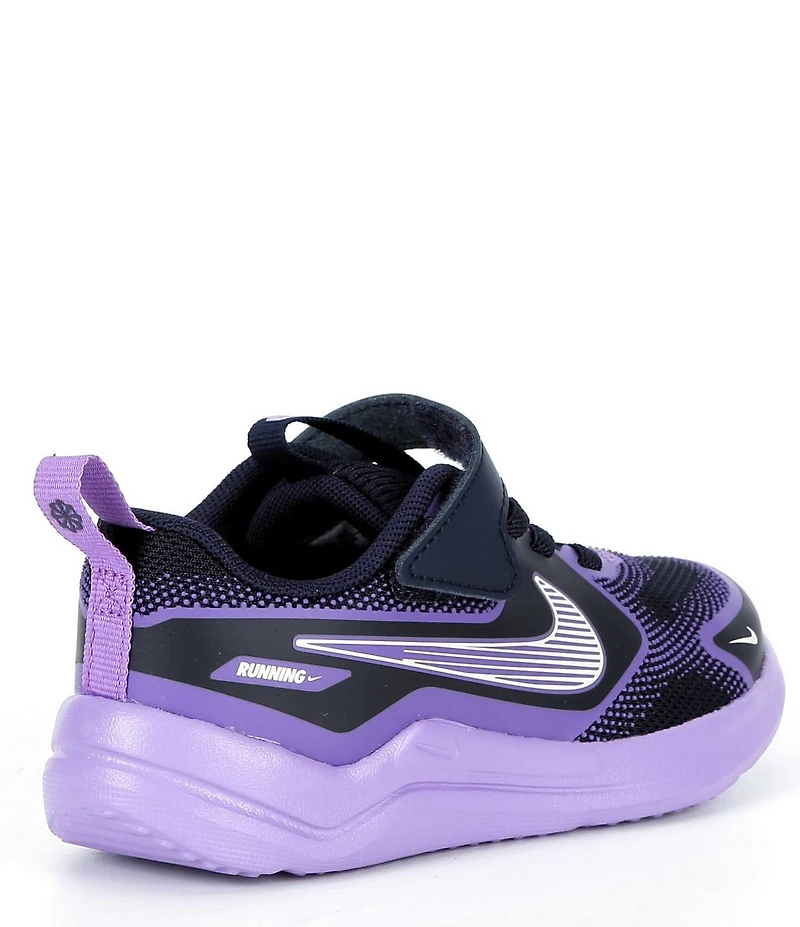 Nike Girl's Cosmic Hook-and-Loop Runner Sneakers (Toddler)