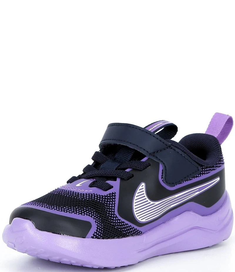 Nike Girl's Cosmic Hook-and-Loop Runner Sneakers (Toddler)
