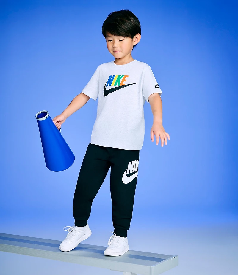Nike Little Boys Clube Short-Sleeve Club T-Shirt