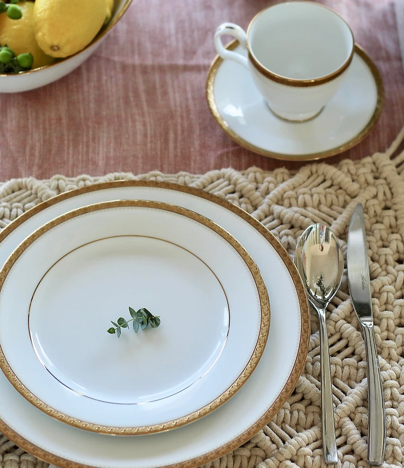 Noritake Charlotta Porcelain 60-Piece Dinnerware Set