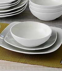 Noritake Colorwave Collection Square Place Setting