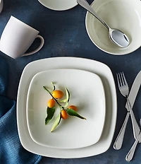 Noritake Colorwave Collection Square Place Setting