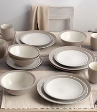 Noritake Colorwave Collection Curve Place Setting