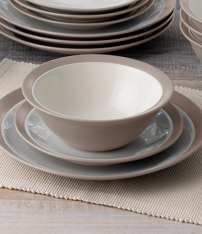 Noritake Colorwave Collection Curve Place Setting