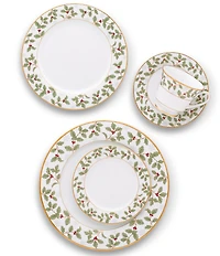 Noritake Holly & Berry Gold Collection Salad / Dessert Plates, Set of 4