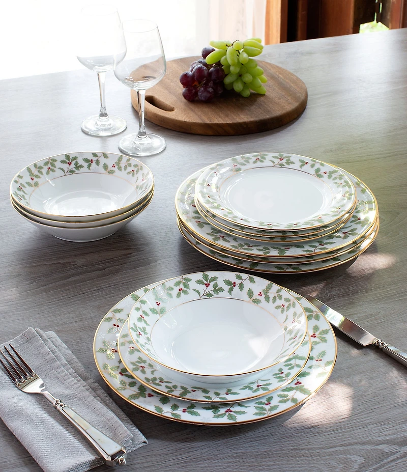 Noritake Holly & Berry Gold Collection Salad / Dessert Plates, Set of 4