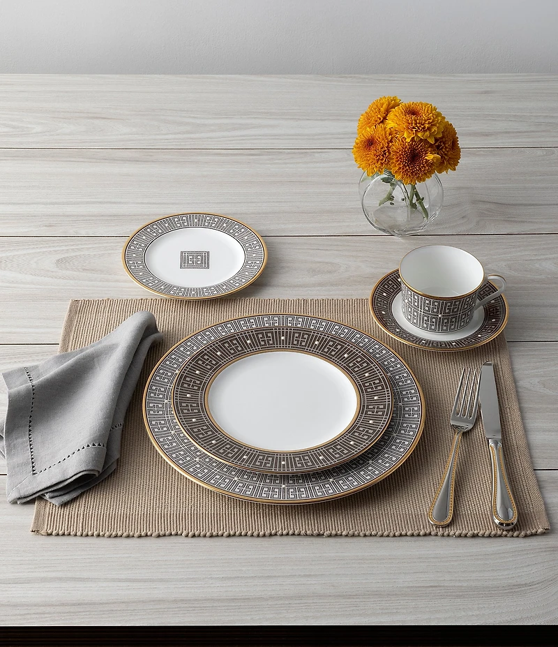 Noritake Infinity Collection Gold Trim 5-Piece Place Setting