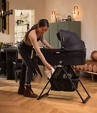Nuna Demi™ Grow Bassinet + Stand
