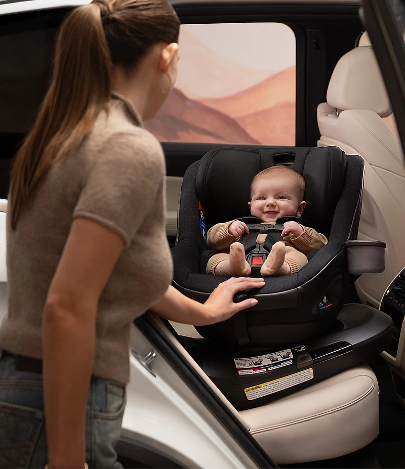 Nuna REVV Maxx 360° Rotating Convertible Car Seat