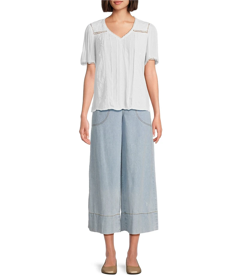 Nurture Crinkle Woven Embroidered Short Sleeve V-Neck Top
