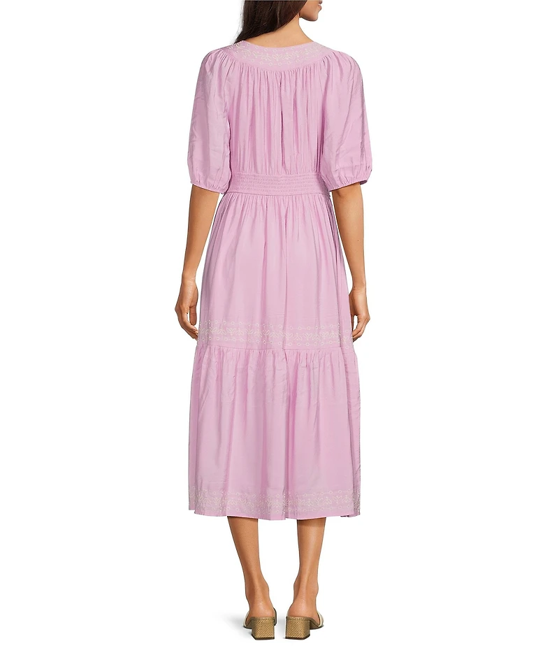 Nurture Petite Size Embroidered Puff Sleeve V-Neck Maxi Dress