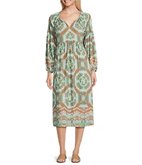 Nurture Petite V-Neck 3/4 Sleeve Midi Dress