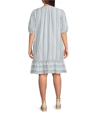 Nurture Plus Size Elbow Sleeve V-Neck Short Dress