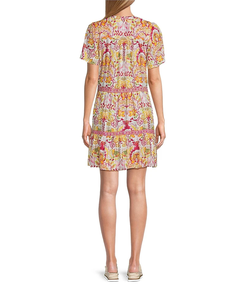 Nurture Short Sleeve V-Neck Short Dress