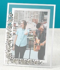 Olivia Riegel Laurel Frame