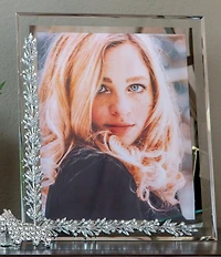 Olivia Riegel Laurel Frame