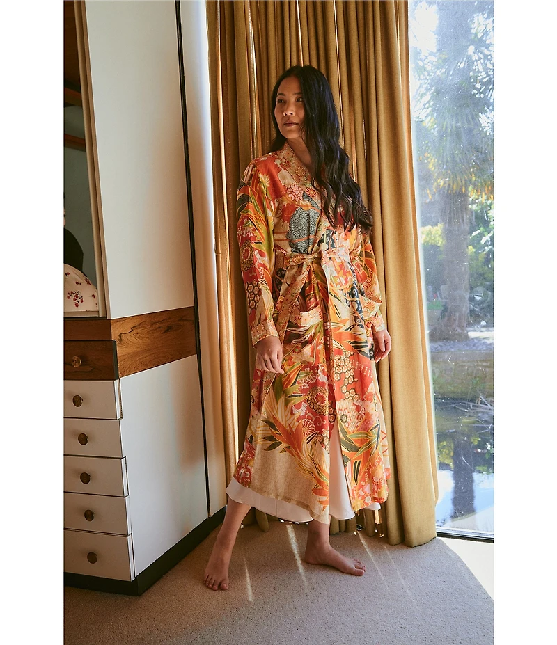 One Hundred Stars Woven Fan Print Long Sleeve Wrap Robe