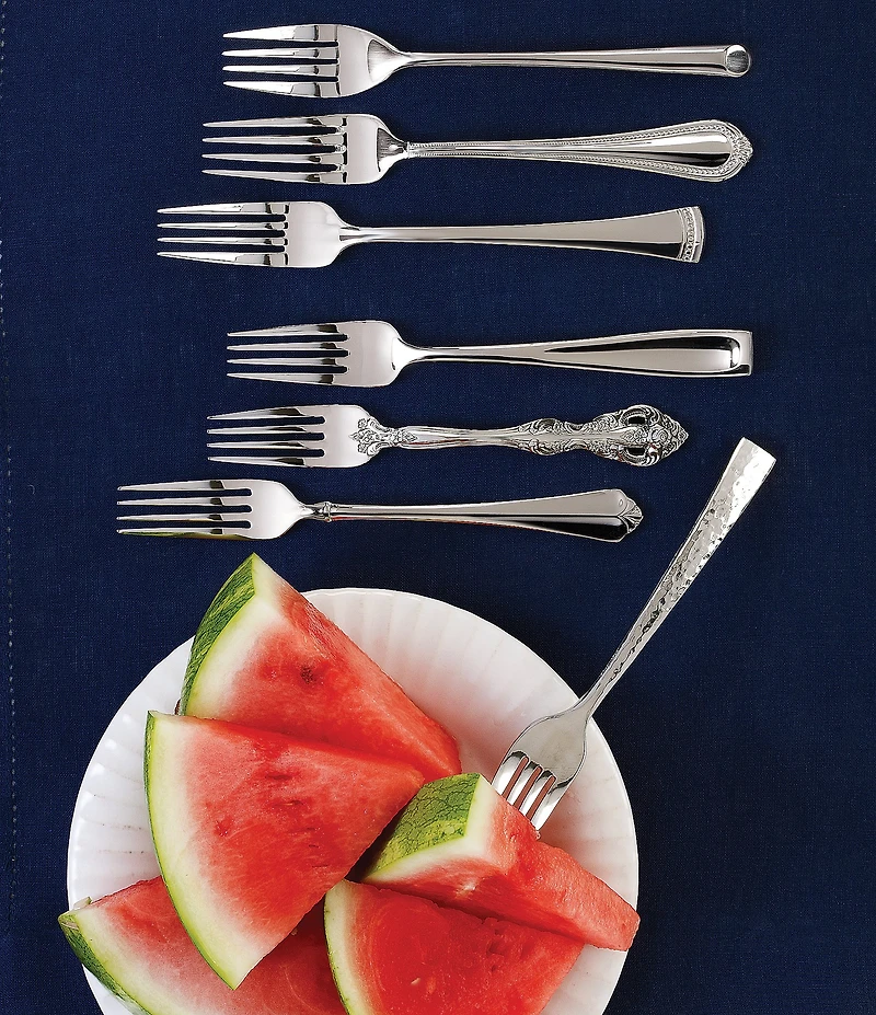 Oneida Moda 65-Piece Stainless Steel Flatware Set
