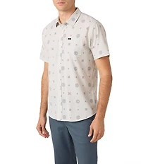 O'Neill TRVLR UPF Traverse Short Sleeve Standard Fit Woven Shirt
