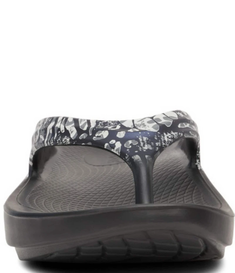 OOFOS Combo Camo Oolala Limited Thong Sandals