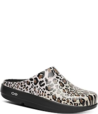 OOFOS OOcloog Leopard Clogs