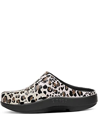 OOFOS OOcloog Leopard Clogs
