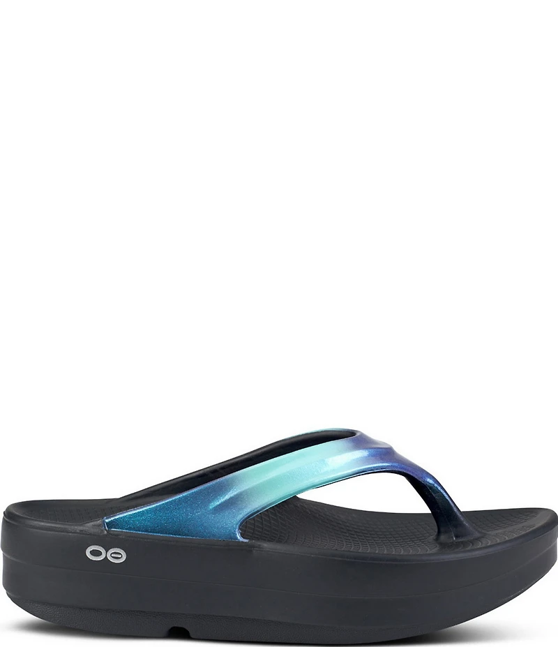OOFOS OOmega Metallic Recovery Thong Platform Sandals