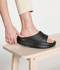OOFOS OOmega OOahh Recovery Platform Slide Sandals